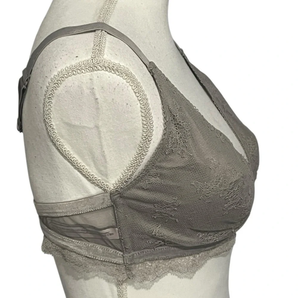 Victoria’s Secret XL front clasp grey lace bralette EUC - Picture 4 of 13